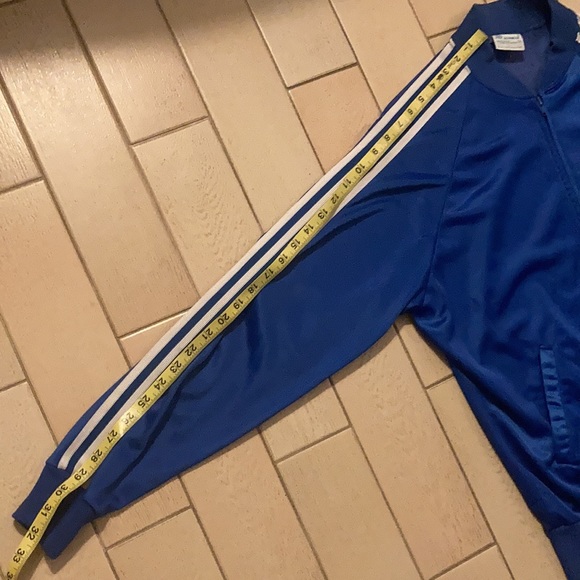 Vintage Adidas track jacket blue - Picture 11 of 12